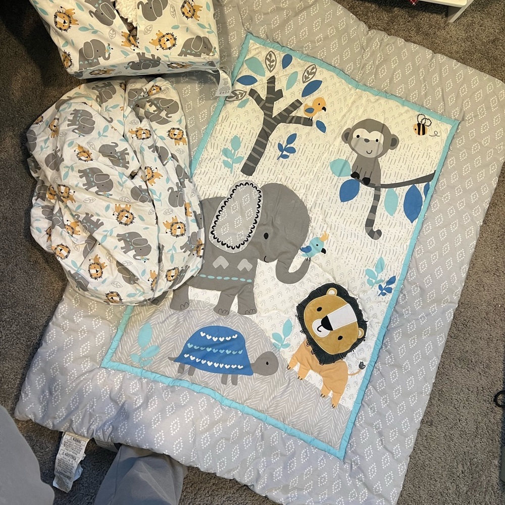 Baby bedding set
